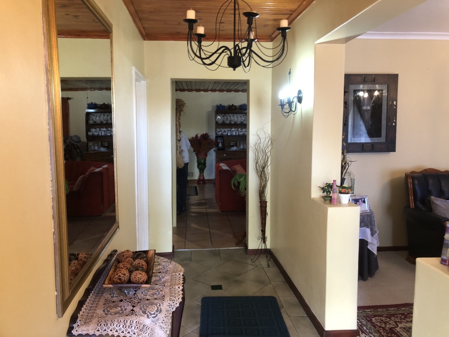 4 Bedroom Property for Sale in Gustrouw Western Cape